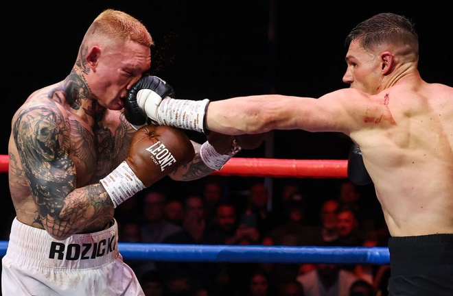 Billam-Smith finally tired of Rozicki. Photo: Zuffa Boxing