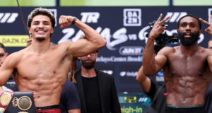 Xander Zayas weighed in heavier than Jaron Ennis at Friday's weigh in Photo Credit: Cris Esqueda Matchroom Boxing