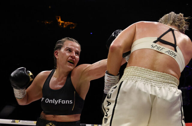 Chantelle Cameron beat Mayer on points. Photo Credit: Most Valuable Promotions