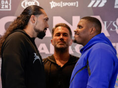 Teremoana and Savage face-to-face ahead of Wednesday's showdown Photo Credit: Matchroom Boxing