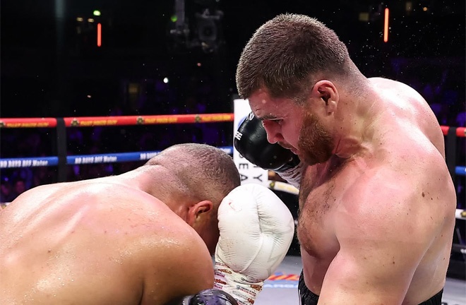 Fisher secured his first win under the Zuffa banner Photo Credit: Zuffa Boxing