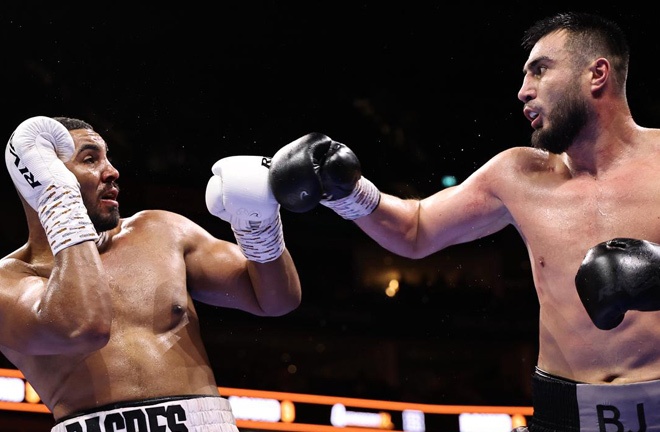 Jalolov dominated Dacres Photo Credit: Queensberry