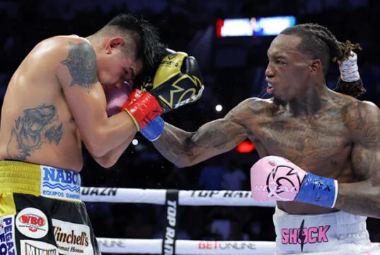 O'Shaquie Foster unified the super featherweight division with a dominant win over Emanuel Navarrete Photo Credit: Top Rank