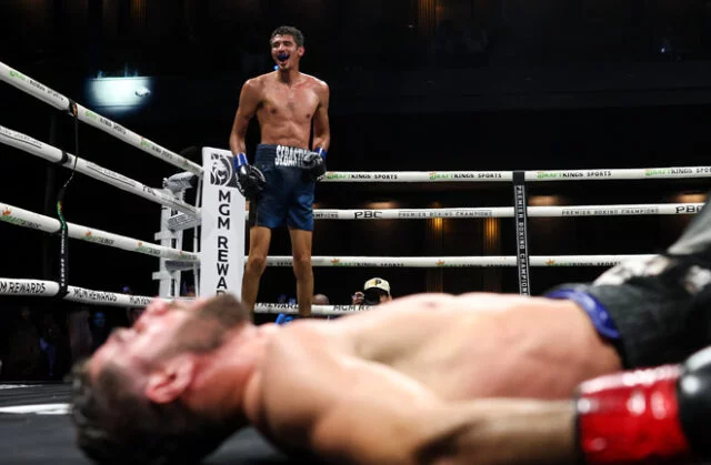 Sebastian Fundora knocked out Ermal Hadribeaj in the final seconds in Las Vegas Photo Credit: Cris Esqueda/Premier Boxing Champions Sebastian Fundora knocked out Ermal Hadribeaj in the final seconds in Las Vegas Photo Credit: Cris Esqueda/Premier Boxing Champions