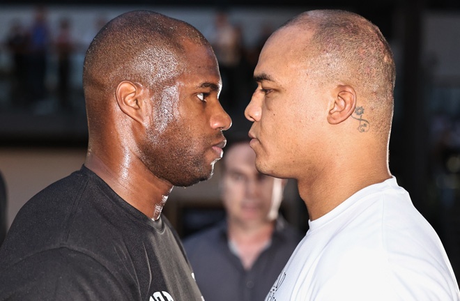 Dubois and Wardley face-to-face on Wednesday Photo Credit: Queensberry, Leigh Dawney